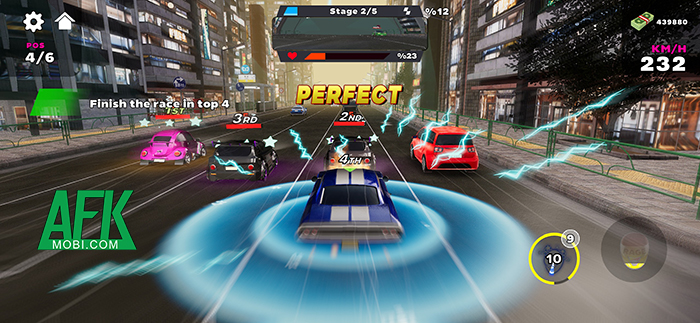 Thử thách khả năng phản xạ của bạn trong game đua xe nhịp độ nhanh Speed Legends 0