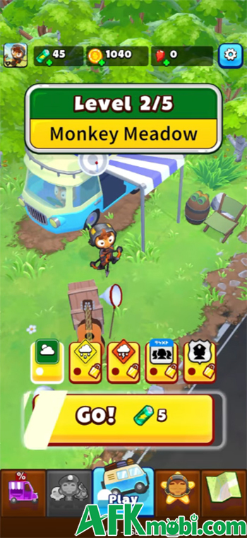 Điều khiển các chú khỉ chiến đấu sinh tồn trước những quả bong bóng trong Bloons Blitz 1